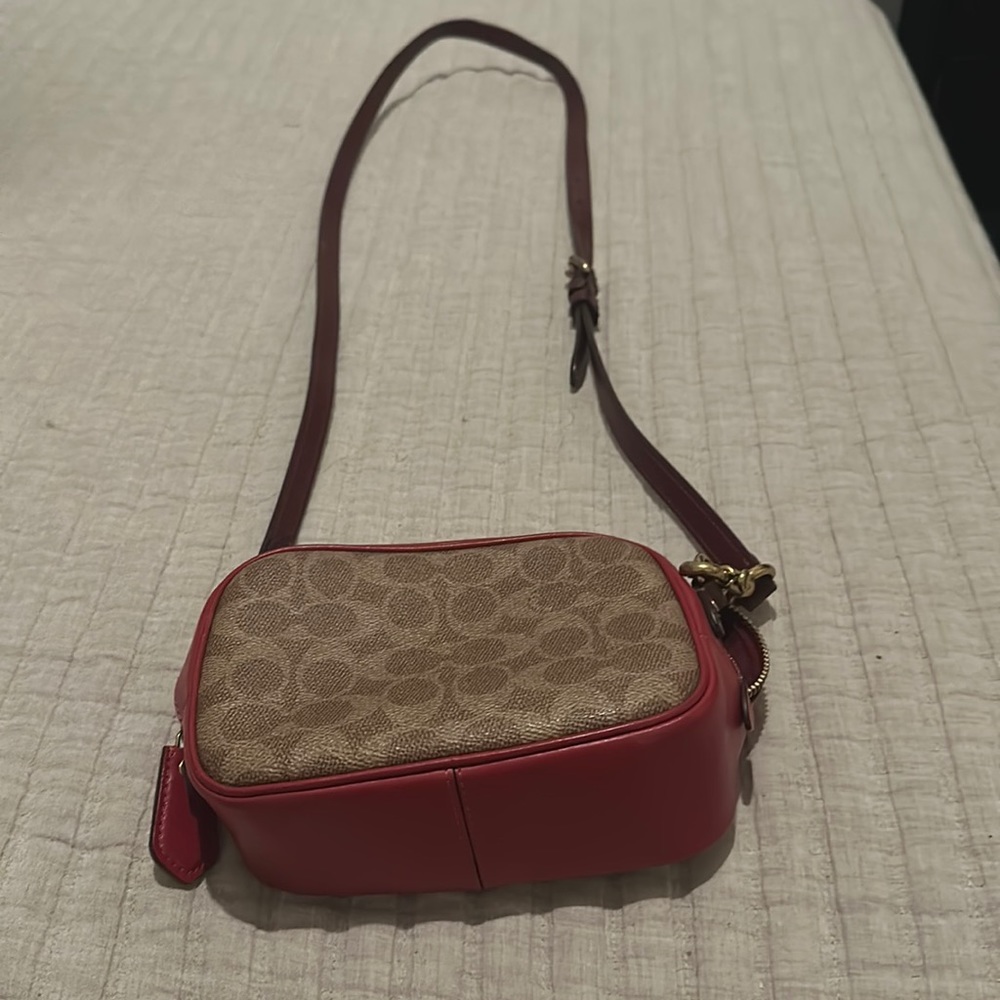 COACH COATED CANVAS SIGNATURE CROSSBODY CAMERA BAG